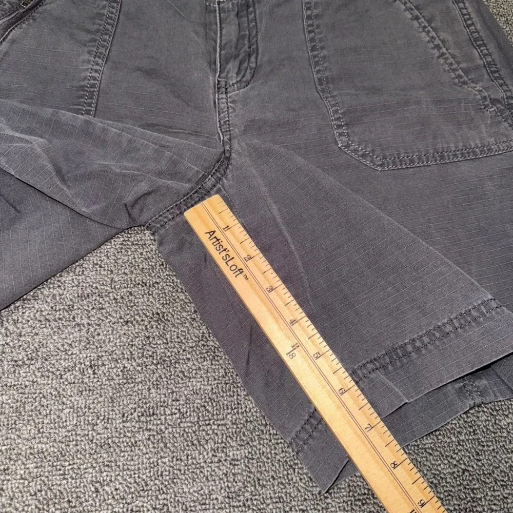 Eddie Bauer Blakely Fit Cargo Shorts Gray Ripstop Cotton Utility Hiking Womens 4